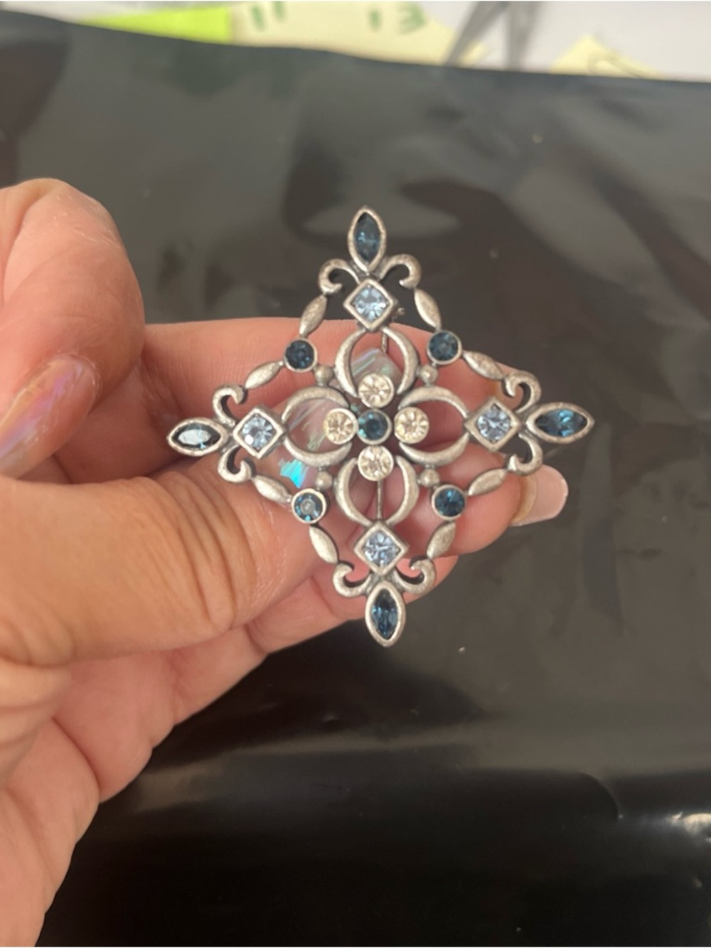 Olia Vintage-Style Silver Tone  Brooch with Blue and Clear Stones Pin for Scarf
